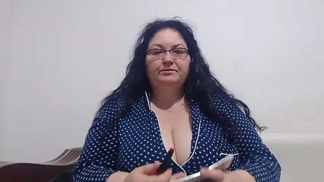 Snapshot of Nykyxo chatting on 9, 4, 2026 Nykyxo online show from 9, 4, 2026