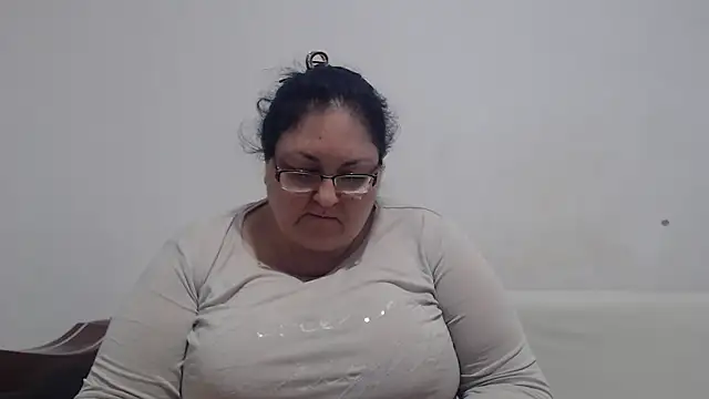 Snapshot of Nykyxo chatting on 12, 4, 2026 Nykyxo online show from 12, 4, 2026