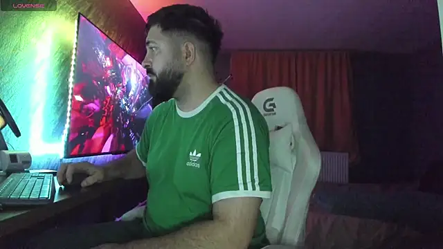 Snapshot of Eduu2322 chatting on 5, 1, 2026 Eduu2322 online show from 5, 1, 2026