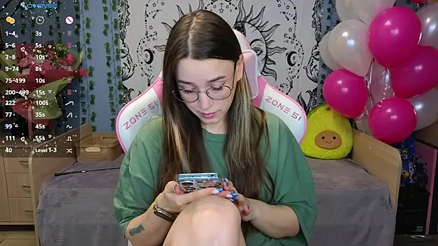 Sweet frosti online show from 19, 1, 2025