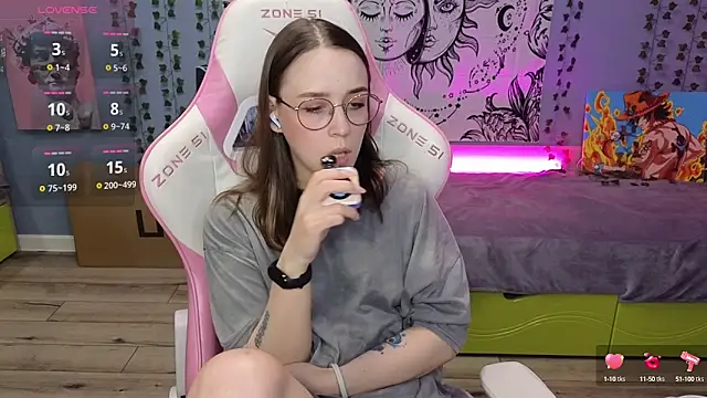 Sweet frosti online show from 12, 9, 2025