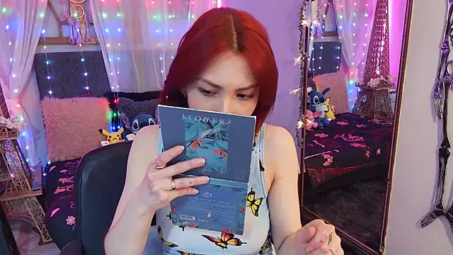 laura olssen online show from 28, 2, 2025