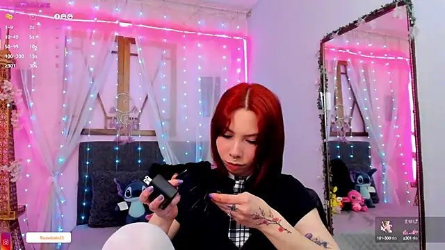 laura olssen online show from 26, 9, 2025