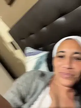 Neecy Carter online show from 25, 4, 2026