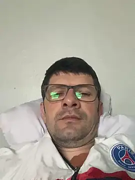 Juliano2289 online show from 15, 5, 2026