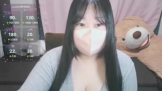 Snapshot of yuinyan3150 chatting on 1, 3, 2026 yuinyan3150 online show from 1, 3, 2026