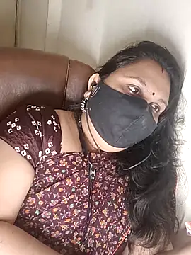 Snapshot of Love-priya chatting on 18, 2, 2026 Love-priya online show from 18, 2, 2026