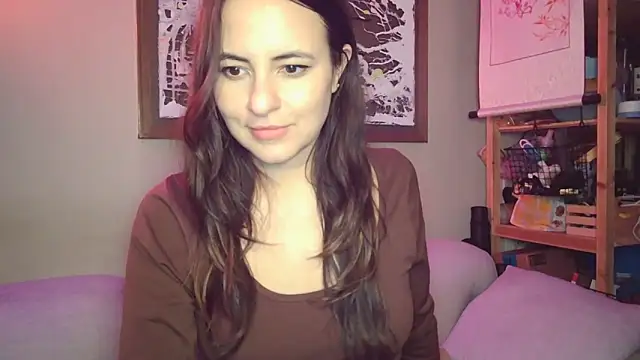 Tipsy Toes Daisy online show from 4, 3, 2025