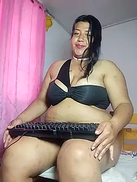 Snapshot of KATYGONZALEZ chatting on 11, 2, 2026 KATYGONZALEZ online show from 11, 2, 2026