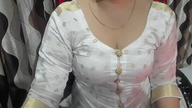 Snapshot of Kaur_Jannat chatting on 7, 2, 2026 Kaur Jannat online show from 7, 2, 2026