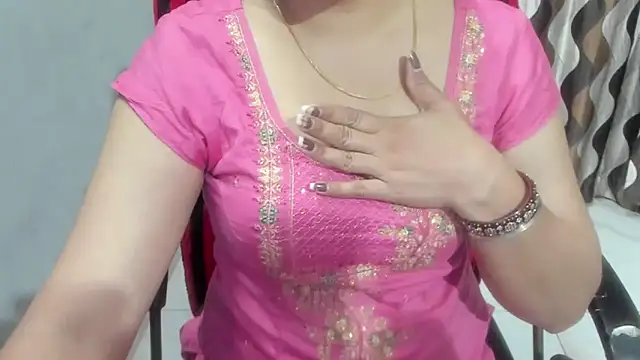 Snapshot of Kaur_Jannat chatting on 11, 3, 2026 Kaur Jannat online show from 11, 3, 2026