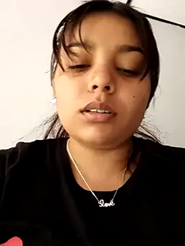 stefanie010 online show from 29, 12, 2024