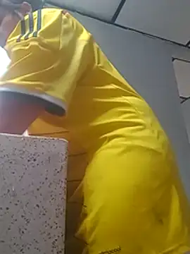 stefanie010 online show from 11, 1, 2025