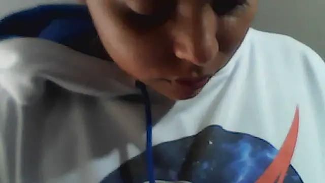 stefanie010 online show from 13, 11, 2025