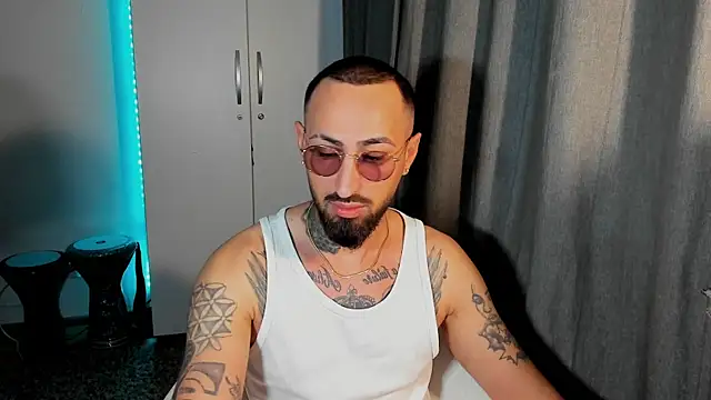 Snapshot of Baddfuckerr chatting on 3, 2, 2025 Baddfuckerr online show from 3, 2, 2025