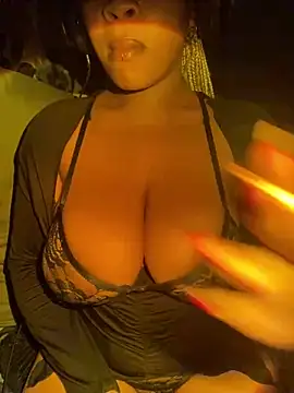 YellowHoneyDip online show from 22, 12, 2024