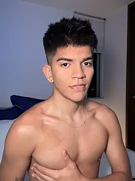 Snapshot of santiago_01 chatting on 24, 1, 2025 santiago 01 online show from 24, 1, 2025