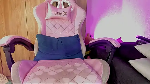 emily lady20 online show from 7, 2, 2025