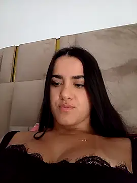 Snapshot of Bella_Fior chatting on 14, 3, 2026 Bella Fior online show from 14, 3, 2026