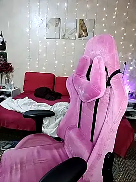 DenisHailey online show from 28, 9, 2025