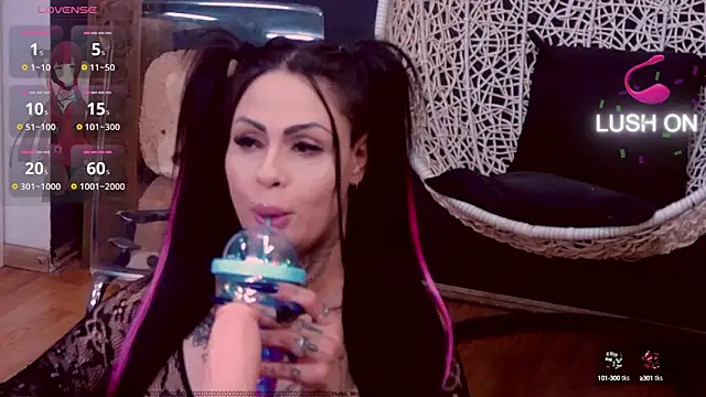 DeniSalome online show from 4, 2, 2025