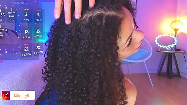 LillyDolls23 online show from 19, 1, 2025