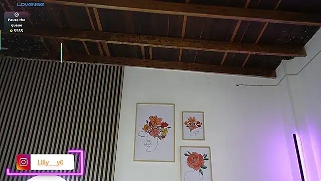 LillyDolls23 online show from 21, 10, 2025