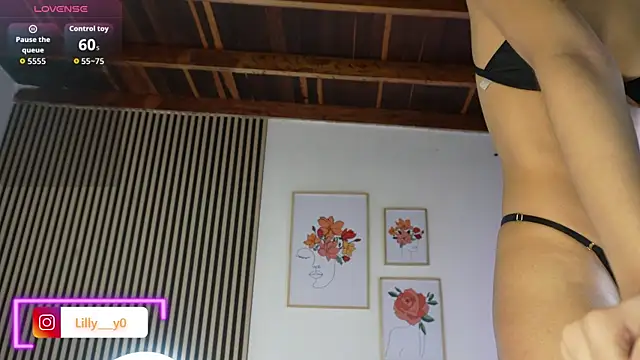 LillyDolls23 online show from 13, 1, 2026