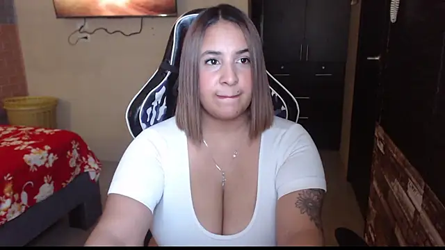 Snapshot of KathyHardcore69 chatting on 18, 4, 2026 KathyHardcore69 online show from 18, 4, 2026