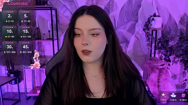 CoralineKeyns online show from 21, 9, 2025