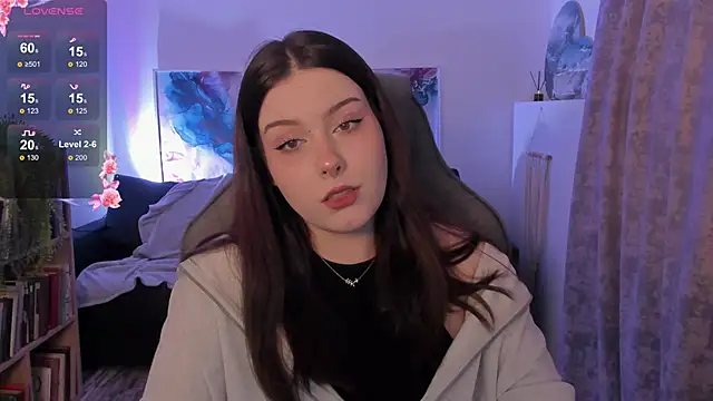 CoralineKeyns online show from 6, 11, 2025