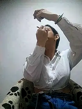 Cameron puppy online show from 13, 1, 2026