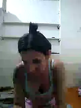 Cameron puppy online show from 6, 4, 2026