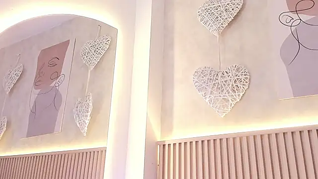 daiana curly online show from 22, 11, 2025