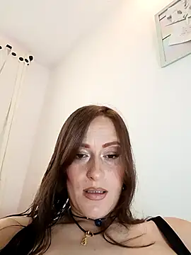 Snapshot of JadeHiilton chatting on 24, 10, 2025 JadeHiilton online show from 24, 10, 2025