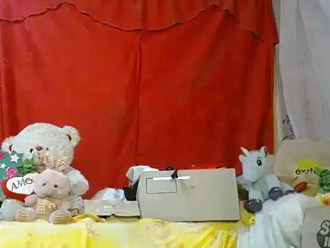 hottieperla online show from 21, 5, 2026