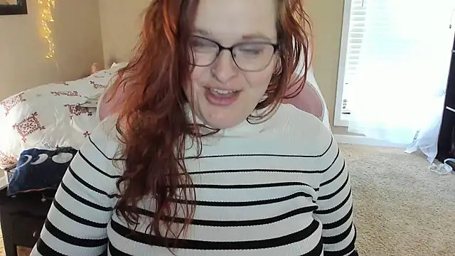 Snapshot of naughtylittlebella chatting on 8, 1, 2025 naughtylittlebella online show from 8, 1, 2025