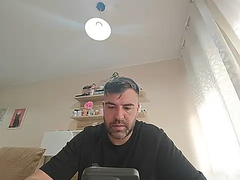 Snapshot of Vicio74@xh chatting on 3, 6, 2026 Vicio74xh online show from 3, 6, 2026