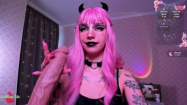 LeylaNoiry online show from 12, 3, 2025