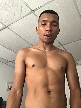 Aaronblack1  online show from 15, 5, 2026