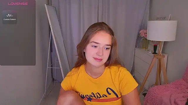 Snapshot of LovelyJessie chatting on 25, 4, 2026 LovelyJessie online show from 25, 4, 2026