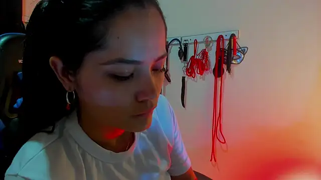 scarlet-kennedy98 online show from 29, 10, 2025