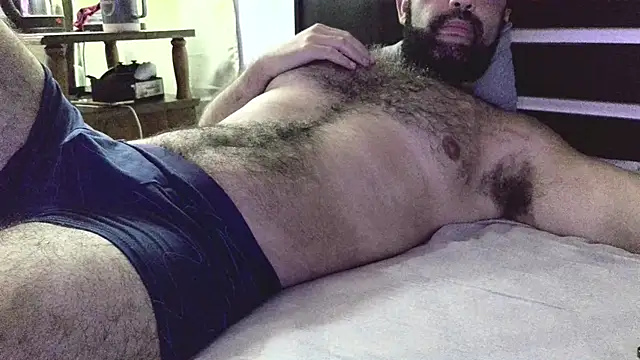 machoathome online show from 5, 3, 2025