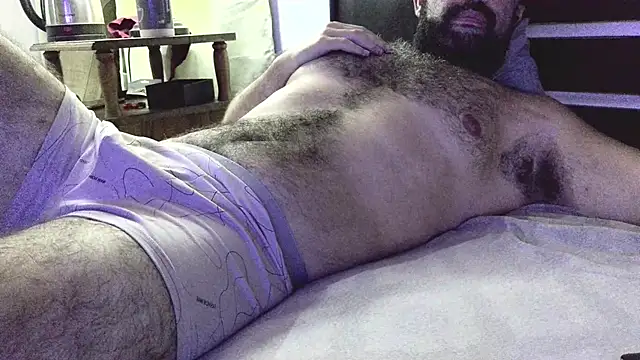 machoathome online show from 16, 3, 2025