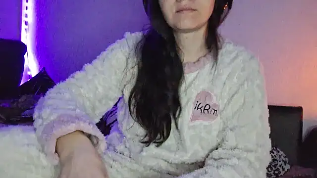 Snapshot of Cyndee_Winter chatting on 18, 12, 2024 Cyndee Winter online show from 18, 12, 2024