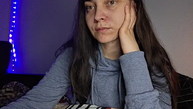 Snapshot of Cyndee_Winter chatting on 20, 12, 2024 Cyndee Winter online show from 20, 12, 2024