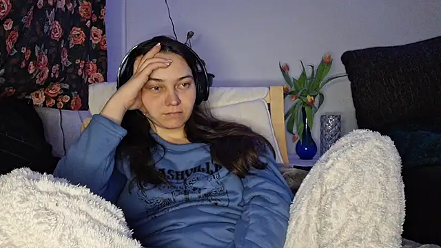 Snapshot of Cyndee_Winter chatting on 19, 3, 2025 Cyndee Winter online show from 19, 3, 2025