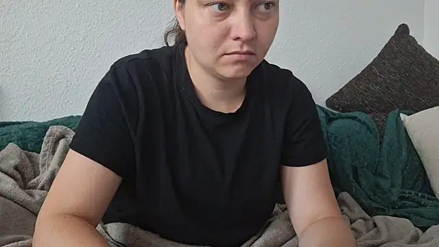 Snapshot of Cyndee_Winter chatting on 10, 9, 2025 Cyndee Winter online show from 10, 9, 2025