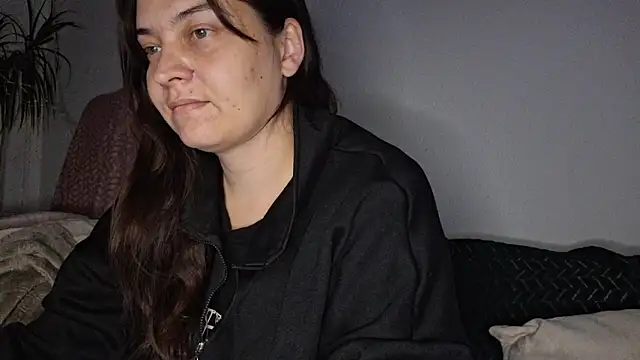 Snapshot of Cyndee_Winter chatting on 16, 10, 2025 Cyndee Winter online show from 16, 10, 2025