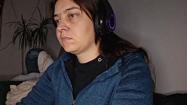 Snapshot of Cyndee_Winter chatting on 4, 11, 2025 Cyndee Winter online show from 4, 11, 2025